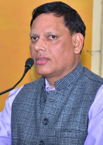>Prof. S.L. Sharma

</</